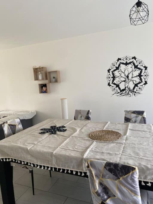 Appartement Ping-Pong Proche Gare Gagny Exteriér fotografie