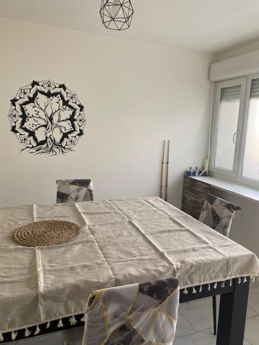 Appartement Ping-Pong Proche Gare Gagny Exteriér fotografie